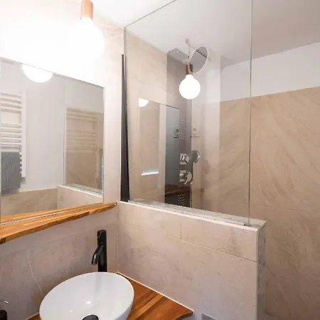 Apartment Studio Paix *